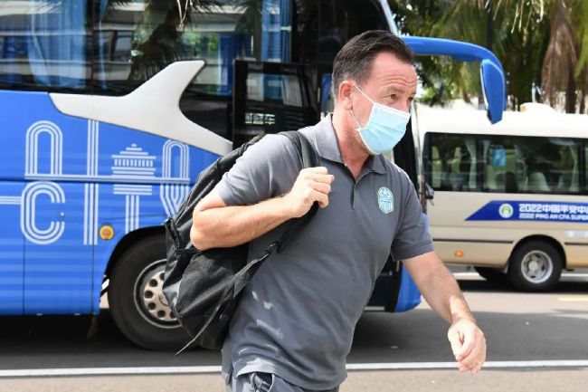 前传的领衔主演换成了吴彦祖、吴慷仁、刘俊谦，为整个系列注入新鲜血液，期待成片也能为港产警匪片带来耳目一新的感觉。